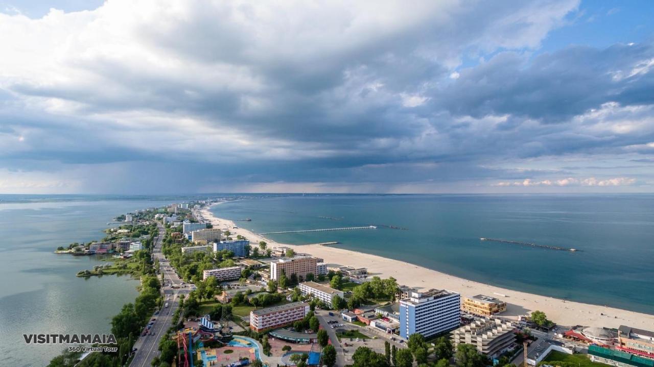 Sophia Lake View Suite Mamaia Exterior photo